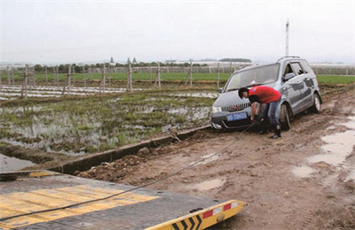 苏尼特左旗抚顺道路救援